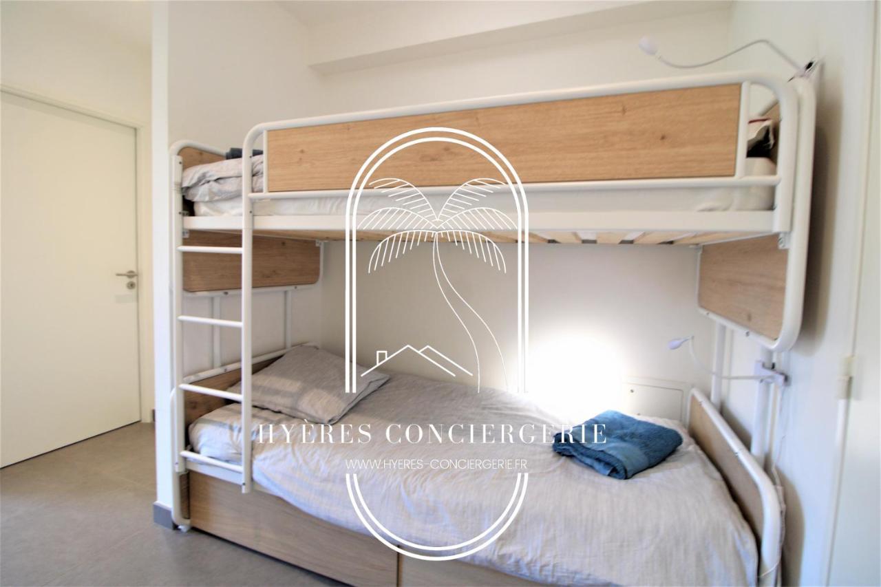 Villa Antoine Appartement Rdj Vue Mer Clim Wifi Parking Plage 50M La Garonne لو براديت المظهر الخارجي الصورة